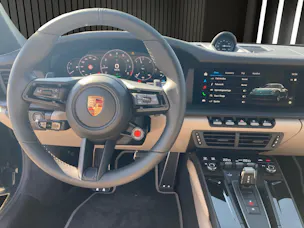 Porsche 911 Carrera 4 GTS