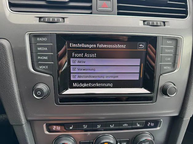 VW Golf 1.4 TSI Lounge DSG