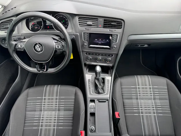 VW Golf 1.4 TSI Lounge DSG