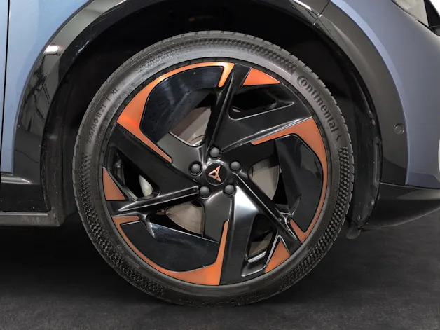 Cupra Tavascan Type 9 77 kWh VZ Adrenaline