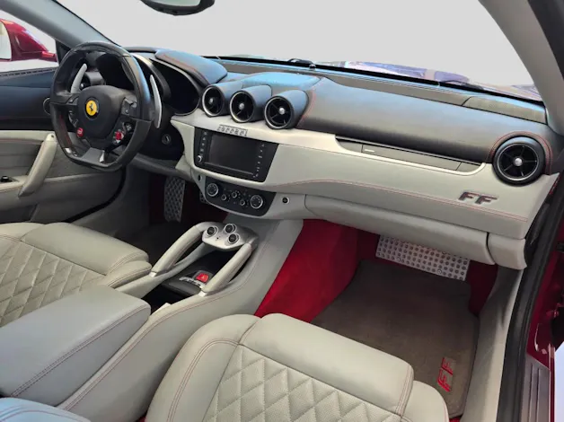 Ferrari FF