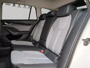 Škoda Octavia Combi 2.0 TDI DSG Selection
