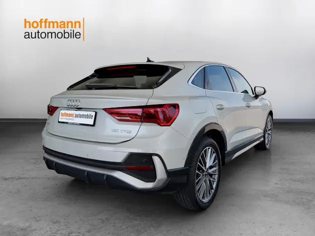 Audi Q3 35 TFSI S line Attraction S-tronic