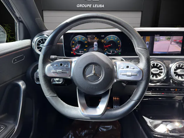 Mercedes-Benz A 200 AMG Line