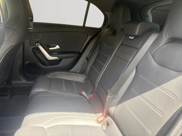 Mercedes-Benz A 200 AMG Line