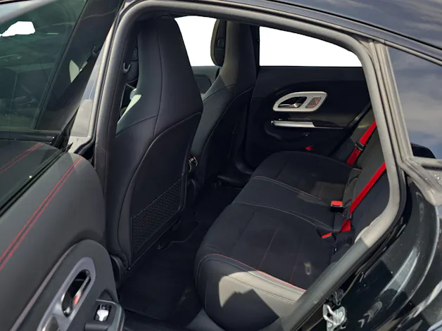 Mercedes-Benz CLA 350 4 Matic 85 kWh EQ