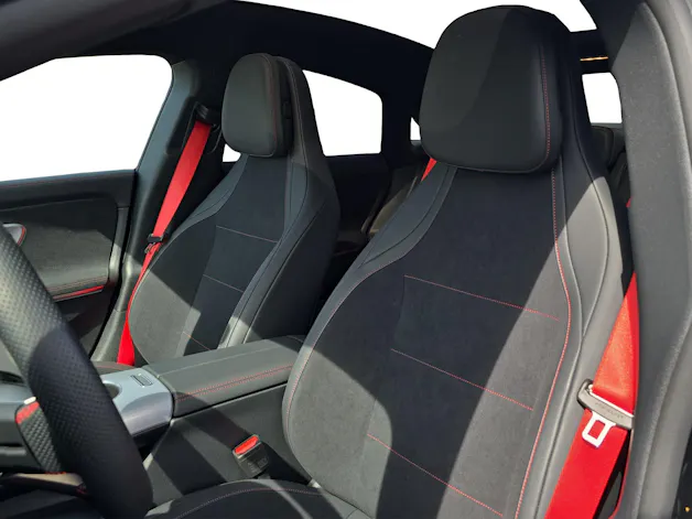 Mercedes-Benz CLA 350 4 Matic 85 kWh EQ