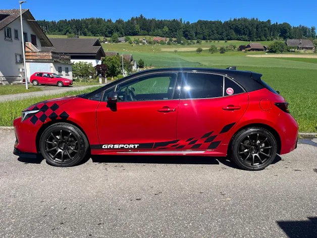 Toyota Corolla 2.0 HSD GR Sport e- CVT