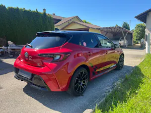 Toyota Corolla 2.0 HSD GR Sport e- CVT