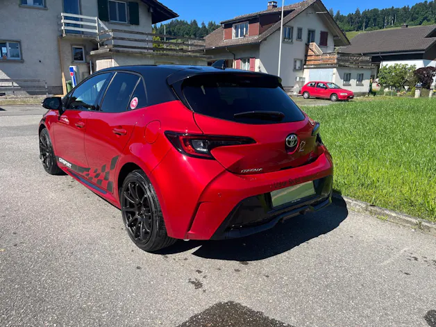 Toyota Corolla 2.0 HSD GR Sport e- CVT