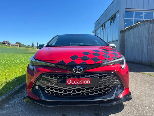 Toyota Corolla 2.0 HSD GR Sport e- CVT