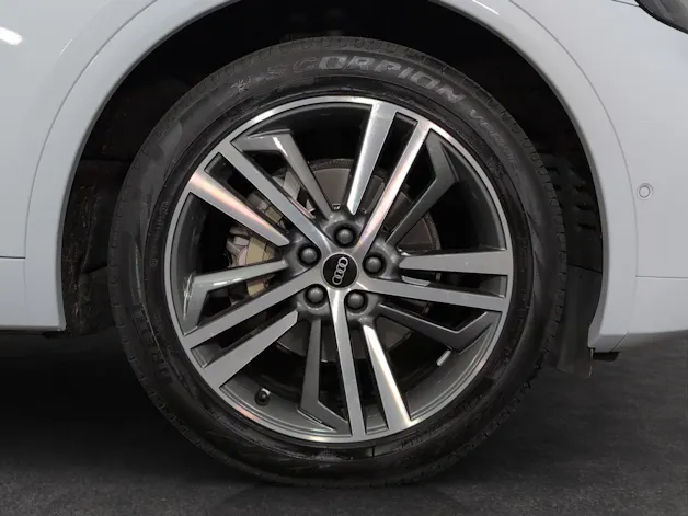 Audi Q5 Sportback 40 TDI Blackedition quattro S-tronic