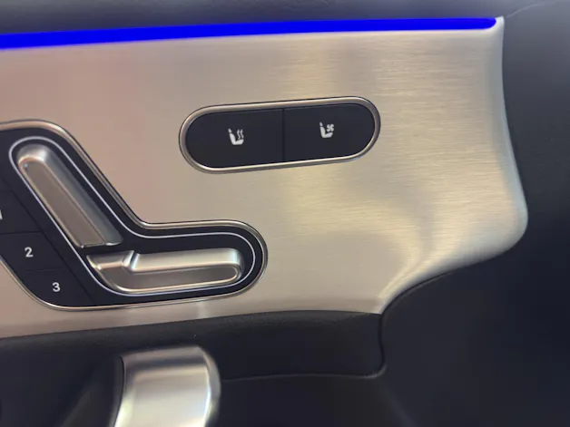 Mercedes-Benz CLA 45 S 4M+ AMG / 360 Grad Kamera / AMG Ride Control / Multibeam LED