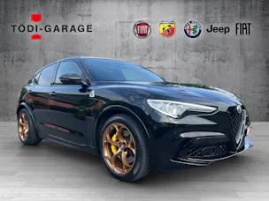 Alfa Romeo Stelvio 2.9 V6 Biturbo Q4 Quadrifoglio SKY AKRAPOVIC