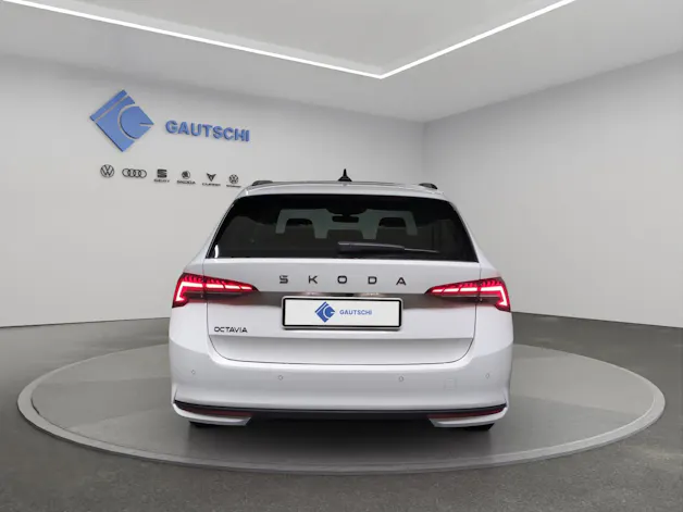 Škoda Octavia Combi 2.0 TDI DSG Selection