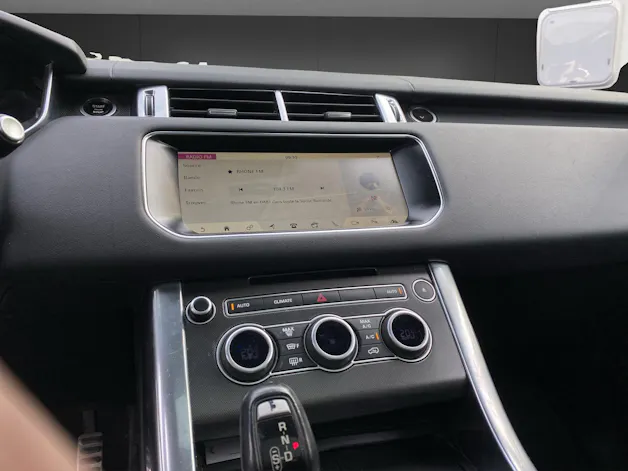 Land Rover Range Rover Sport 3.0 V6 SC HSE Dynamic Automatic