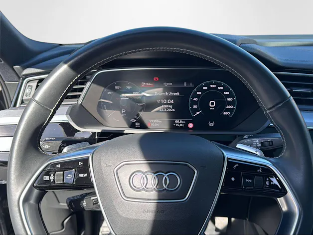 Audi e-tron Sportback 55 S Line quattro