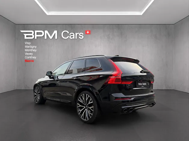 Volvo XC60 B6 Benzin Mild Hybrid AWD R-Design Geartronic