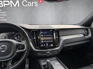 Volvo XC60 B6 Benzin Mild Hybrid AWD R-Design Geartronic