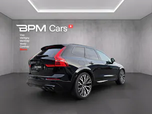 Volvo XC60 B6 Benzin Mild Hybrid AWD R-Design Geartronic