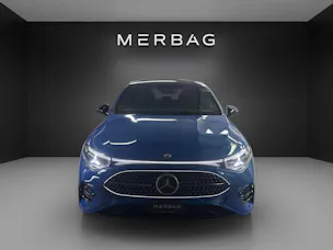Mercedes-Benz CLA 220 4Matic 8G-DCT