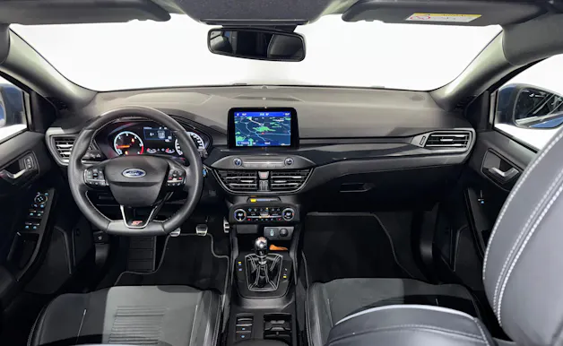 Ford Focus ST 2.0 ST Performance | 1.Hand | CH |