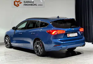Ford Focus ST 2.0 ST Performance | 1.Hand | CH |
