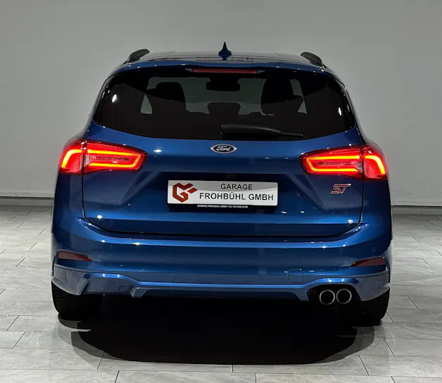 Ford Focus ST 2.0 ST Performance | 1.Hand | CH |