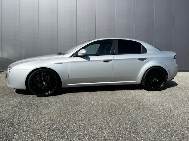 Alfa Romeo 159 2.2 JTS