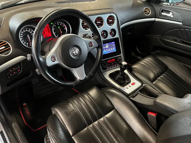 Alfa Romeo 159 2.2 JTS
