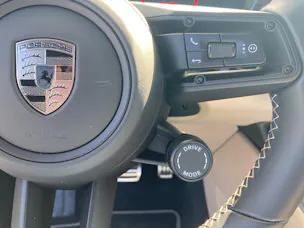 PORSCHE Macan Turbo