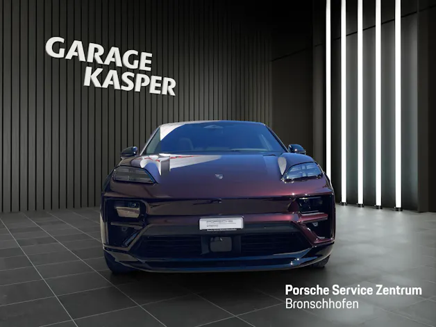 PORSCHE Macan Turbo