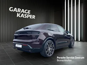 PORSCHE Macan Turbo