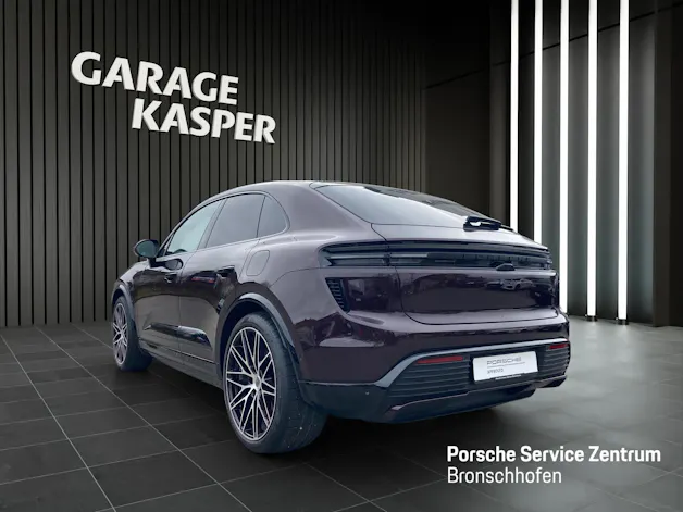 PORSCHE Macan Turbo