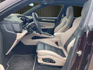 PORSCHE Macan Turbo
