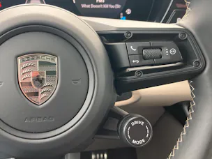 PORSCHE Macan Turbo