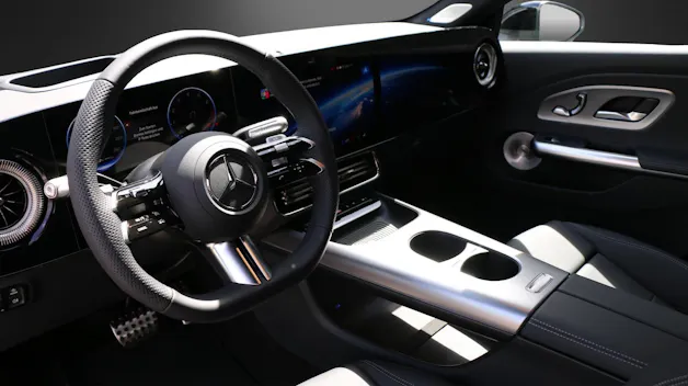 Mercedes-Benz CLA 220 4MATIC