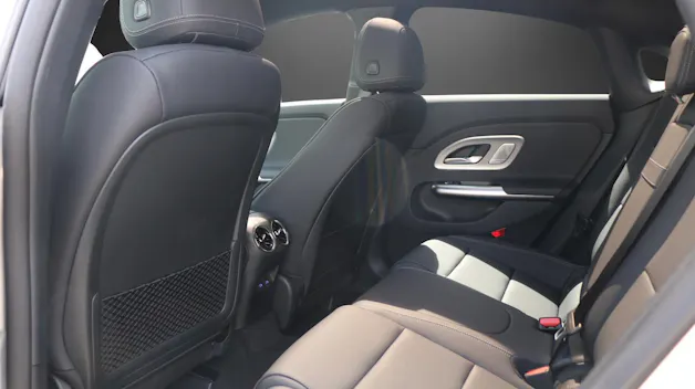 Mercedes-Benz CLA 220 4MATIC