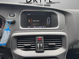Volvo V40 D2 Momentum Powershift