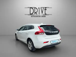 Volvo V40 D2 Momentum Powershift