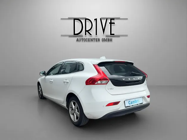 Volvo V40 D2 Momentum Powershift