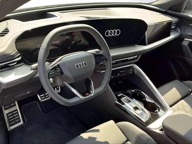 Audi SQ5 SUV TFSI quat. 270 kW S t. 3000ccm 367PS/270kW 6 Zylinder V6 TFSI Benzin / mHEV