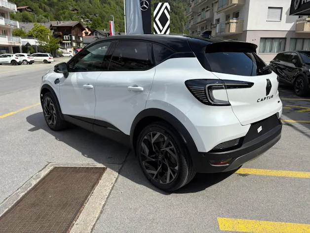 Renault Captur 1.8 E-Tech 160 Esprit Alpine
