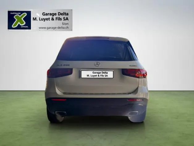 Mercedes-Benz GLB 250 Progress. 4 MATIC