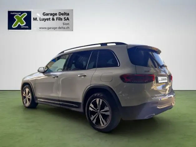 Mercedes-Benz GLB 250 Progress. 4 MATIC