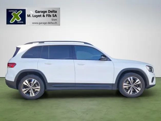 Mercedes-Benz GLB 250 Progress. 4 MATIC