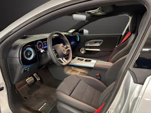 Mercedes-Benz CLA 350 4 Matic 85 kWh EQ