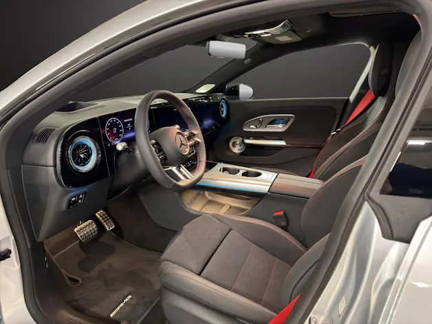 Mercedes-Benz CLA 350 4 Matic 85 kWh EQ