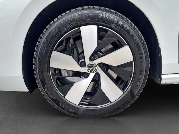 VW Passat Variant 2.0 TDI evo Business 4 Motion DSG