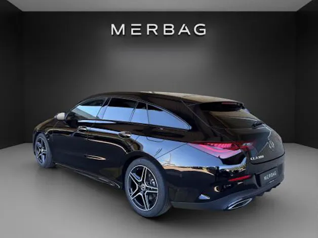 Mercedes-Benz CLA 180 7G-DCT